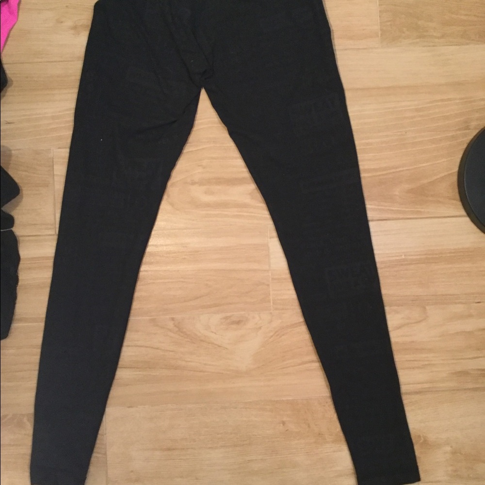 LuluLemon full length black leggings